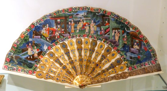 Fan, unidentified - Museo Nacional de Artes Decorativas - Madrid, Spain - DSC08354