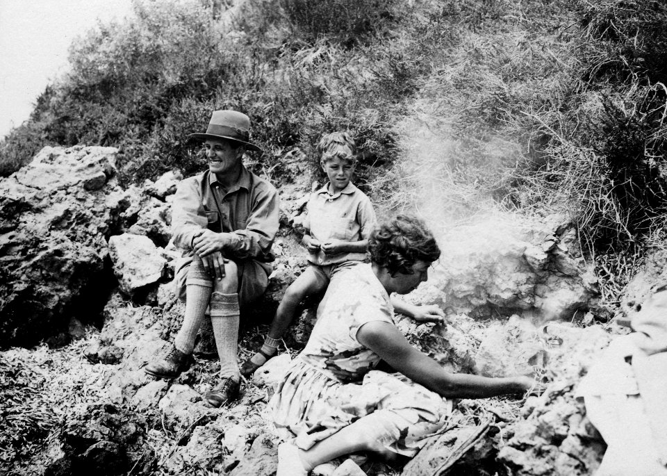 Familjen Gjerstad. Petra Tou Limniti - SMVK - C01679