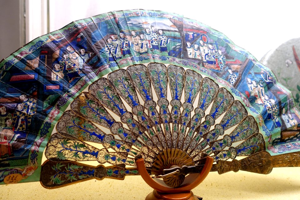 Fan, Chinese, early 1600s, view 2 - Fan Room, Alcázar of Seville, Spain - DSC07300