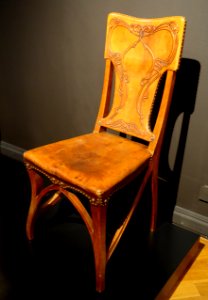 Family dining room chair, designed by Eugene Gaillard, maker unknown, Paris, 1899-1900 - Bröhan Museum, Berlin - DSC03915