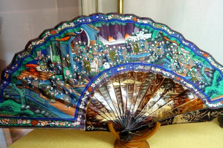 Fan, Asian, engraved tortoiseshell ribs with cloth - Fan Room, Alcázar of SevilleFan Room, Alcázar of Seville - DSC07302