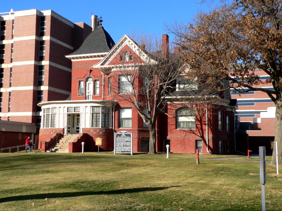 Fairview (WJBryan house) from SE 1
