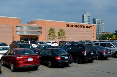 FairviewMallBay2