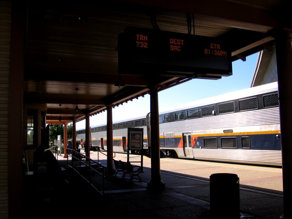 Fairfield-Suisun Station 2882 08