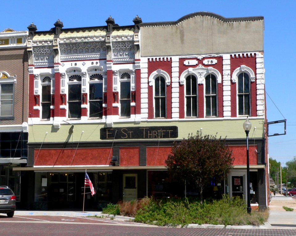 Fairbury, Nebraska 400-402 E Street