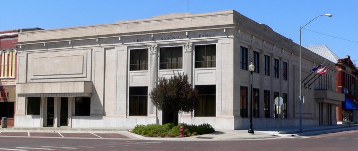 Fairbury, Nebraska 419-425 5th Street
