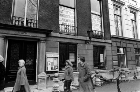 Familieleden RAF-gevangenen in Duitsland hebben Goethe-instituut aan Amsterdamse Herengracht bezet, exterieur, Bestanddeelnr 931-3943