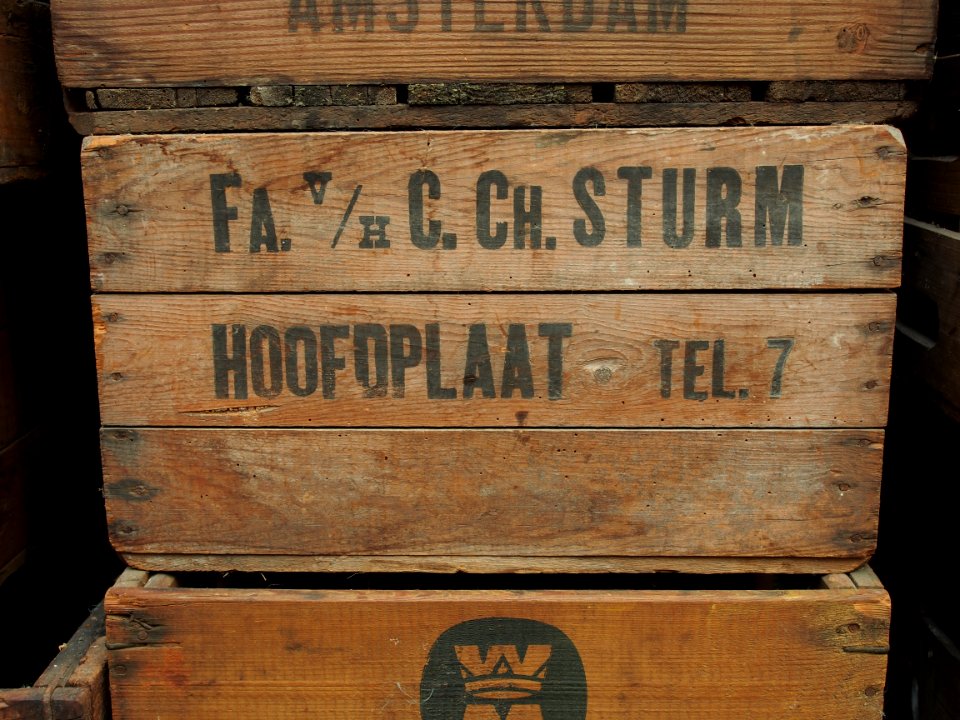 Fa vh C Ch Sturm Hoofdplaat bier krat, foto 1