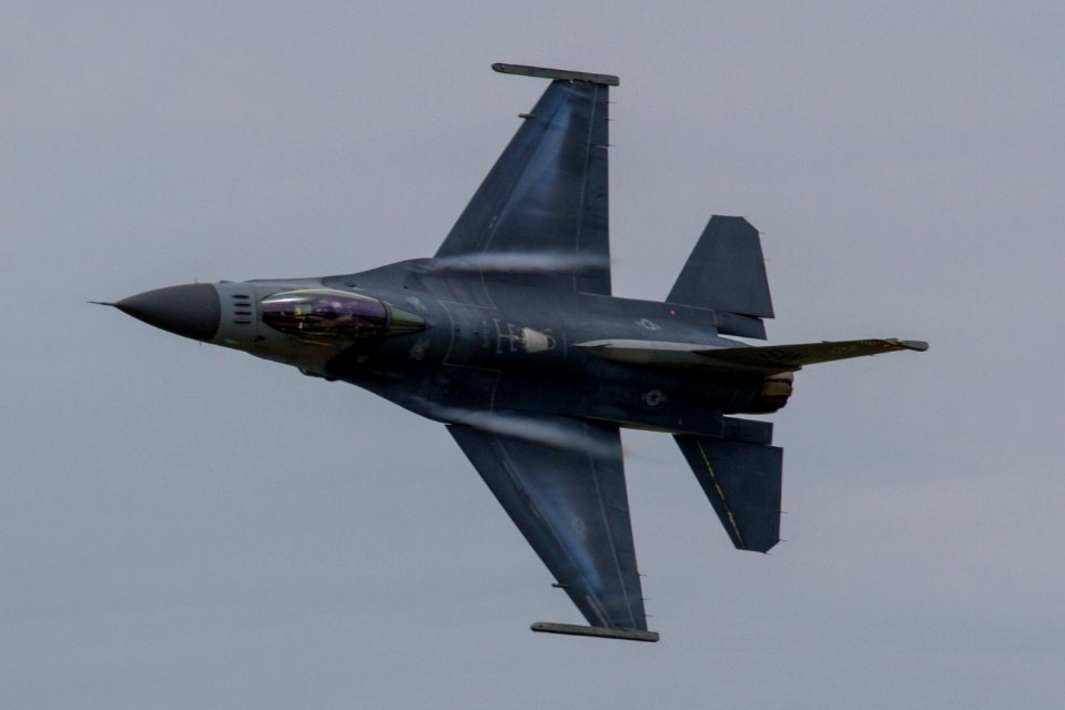 F-16 Demo 2016-11