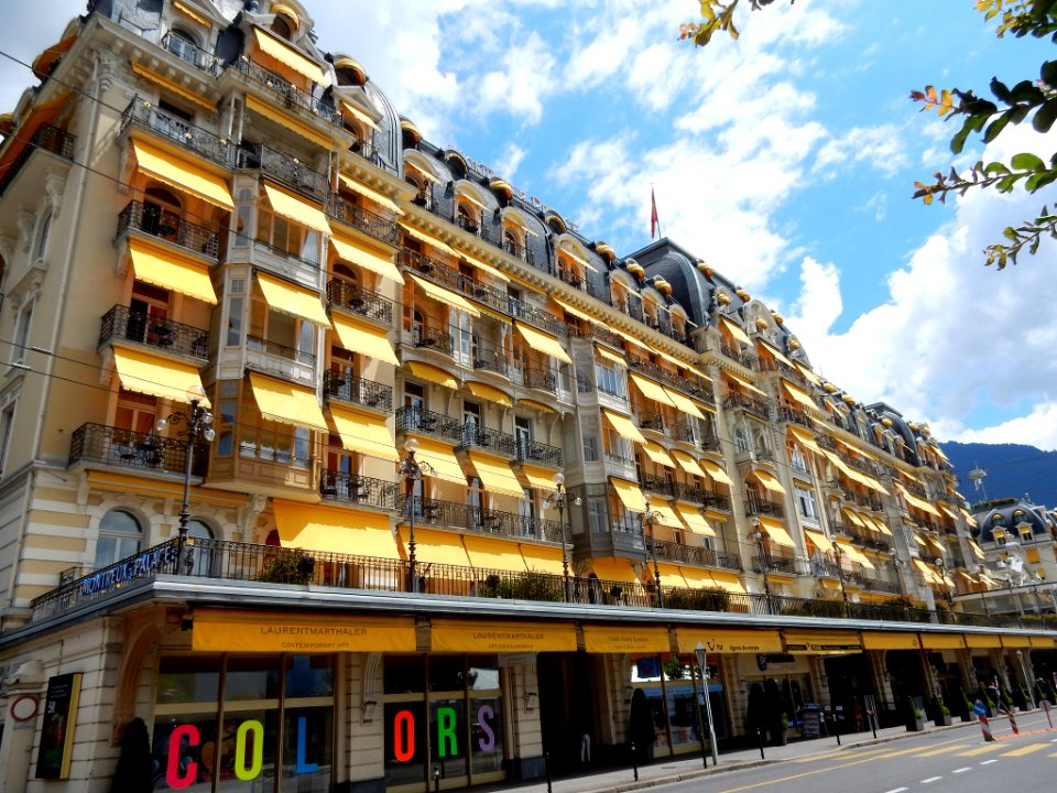 Fairmont Le Montreux Palace With The Bar Claude Nobs At What Was Grand Rue Now Avenue Claude Nobs (163253825)