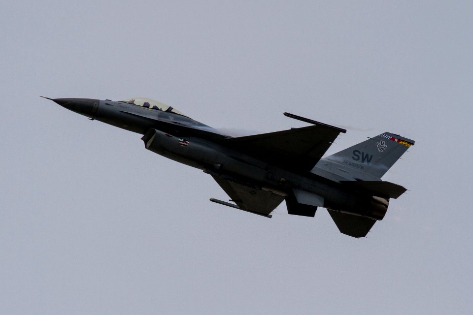 F-16 Demo 2016-6
