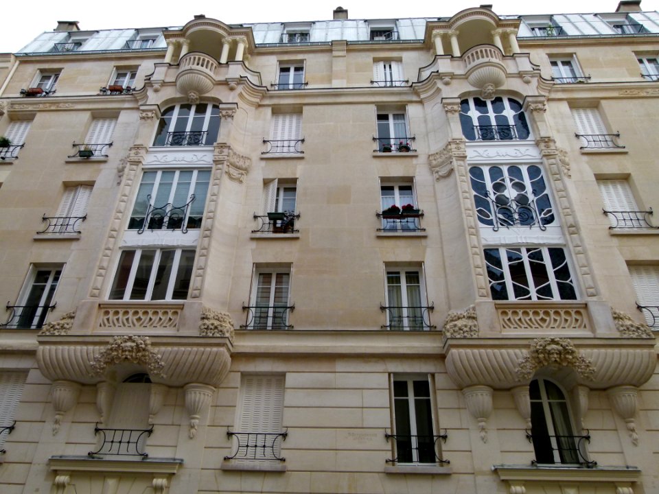 Façade d'un immeuble rue Morère Paris 14ème