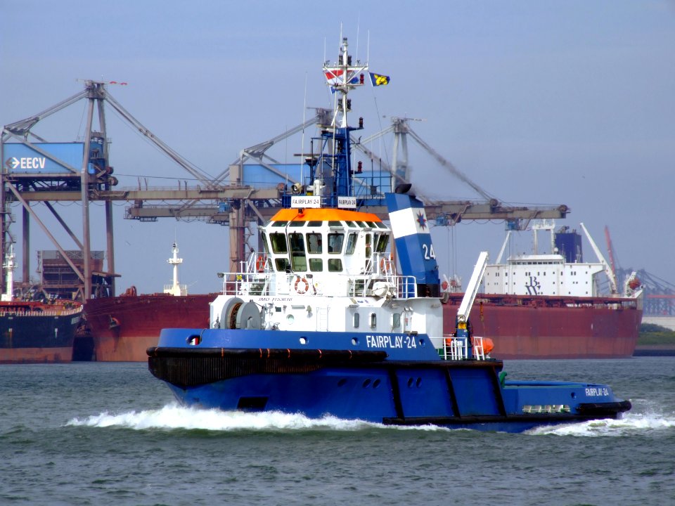 Fairplay-24 IMO 9153616 Portview in the Calandkanaal, Holland 14-Jul-2007