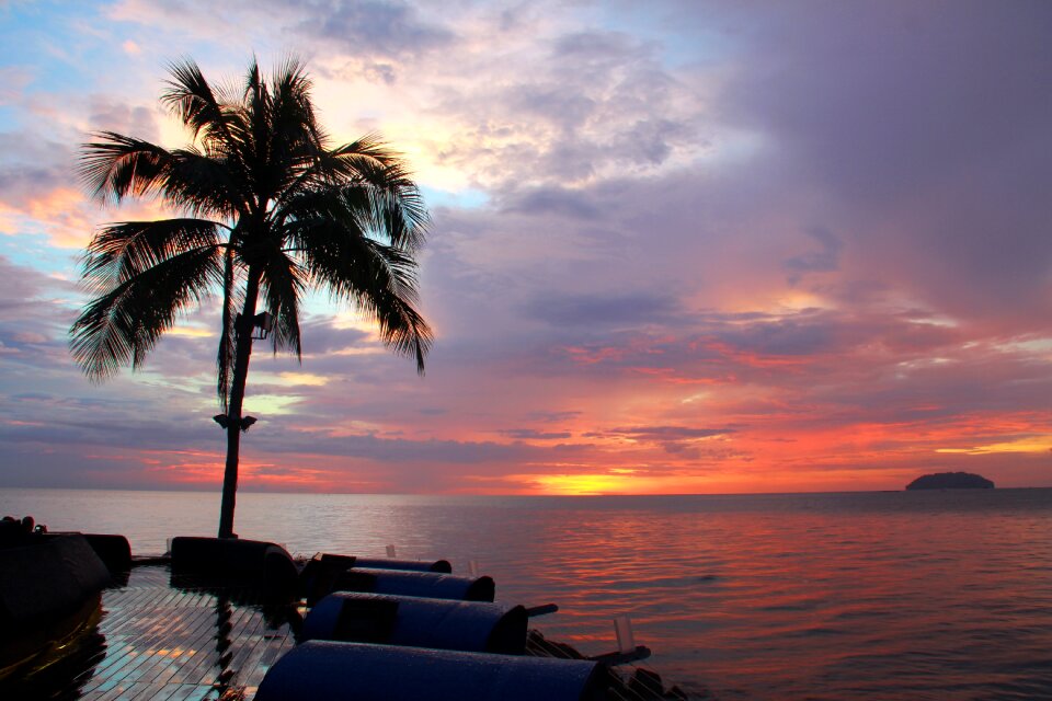 Sunset sea view Free photos