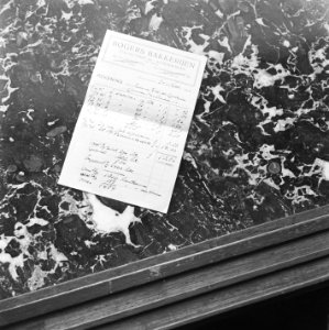 Factuur van Bogers Bakkerijen uit Scheveningen voor geleverde broden, gist en bl, Bestanddeelnr 900-8604