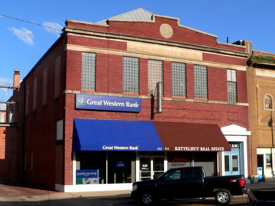 Fairbury, Nebraska 513-515 E Street