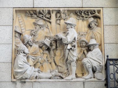 Faith (Church members holding services outdoors) by Domingo Mora Bas-Reliefs - bas-reliefs, Congregational House, Boston, MA - DSC04684