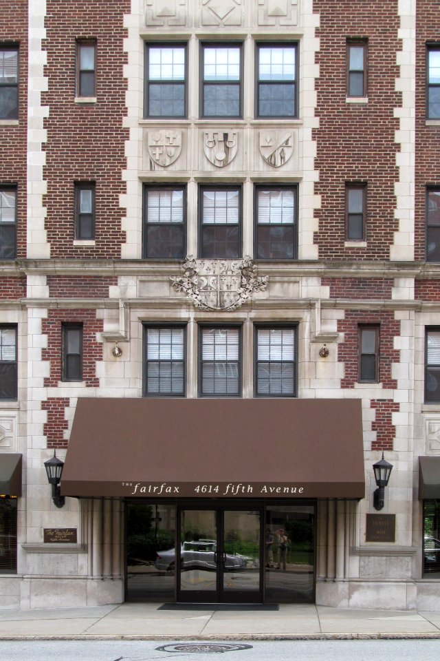 Fairfax Apartments, Oakland, Pittsburgh, entrance, 2021-06-01, 01