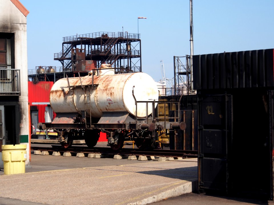Falck fire fighting, Port of Rotterdam pic7