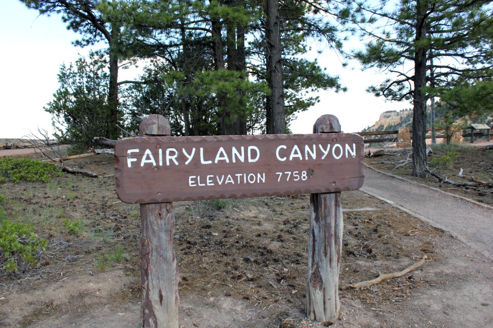 Fairyland Canyon Sign