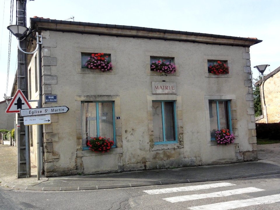 Fains-Véel (Meuse) Véel ancienne mairie
