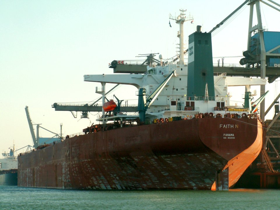 Faith N - IMO 8618425 - Callsign H9MS - unloaded p2, Port of Rotterdam, Holland 14-Jan-2006