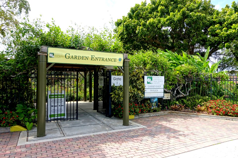 Entrance - Mounts Botanical Garden - Palm Beach County, Florida - DSC03600