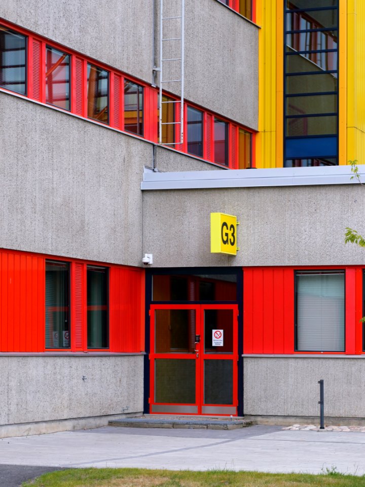 Entrance Linnanmaa University of Oulu 20190818 01