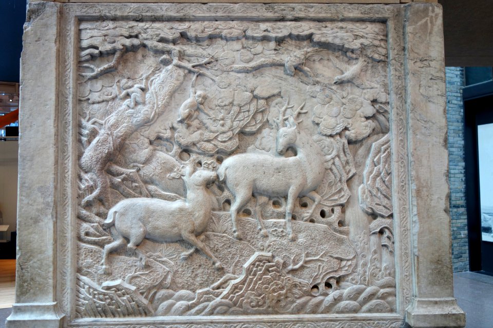 Entrance gate to graveyard of Zu Dashou and sons, view 4, China, Yongtai Village near Beijing, Qing dynasty, 1656 AD, limestone with reconstructed roof - Royal Ontario Museum - DSC03728