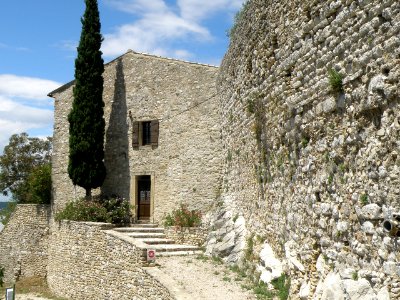 Entrechaux Château 19