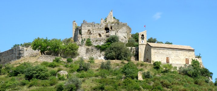 Entrechaux Château 3