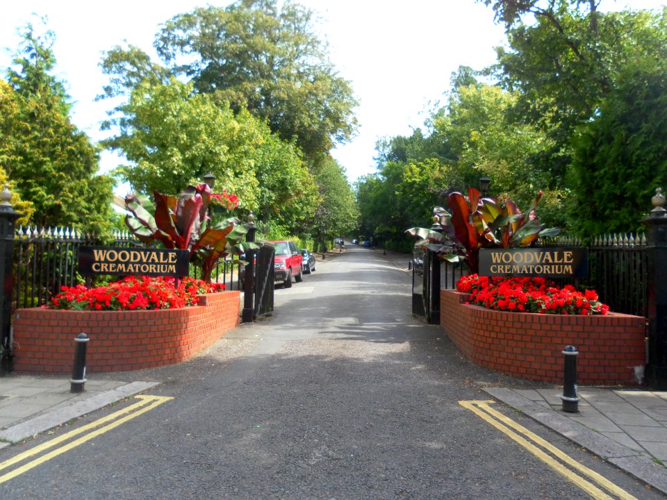 Entrance to Woodvale Crematorium, Lewes Road, Brighton (August 2013)