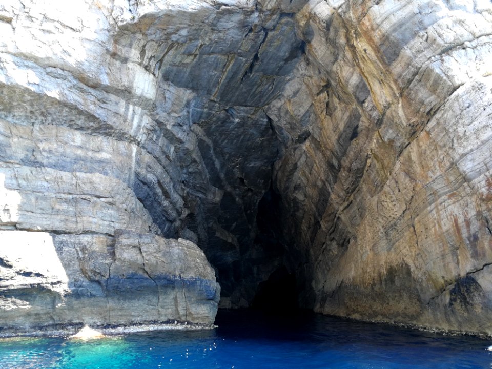 Entrata Grotta della Bombarda