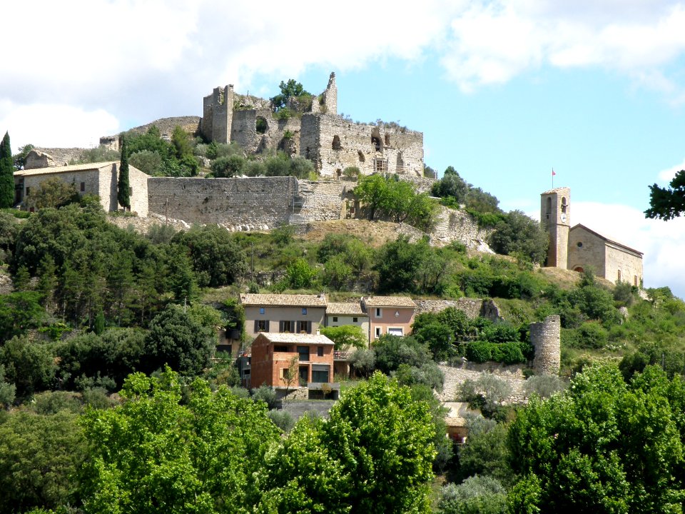 Entrechaux Château 7