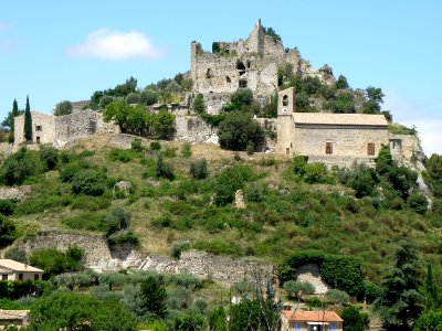 Entrechaux Château 11
