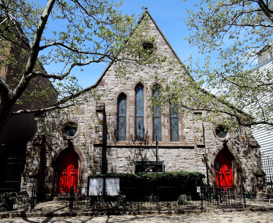 Episcopal Church of the Ascension 127 Kent St Greenpoint sunny jeh