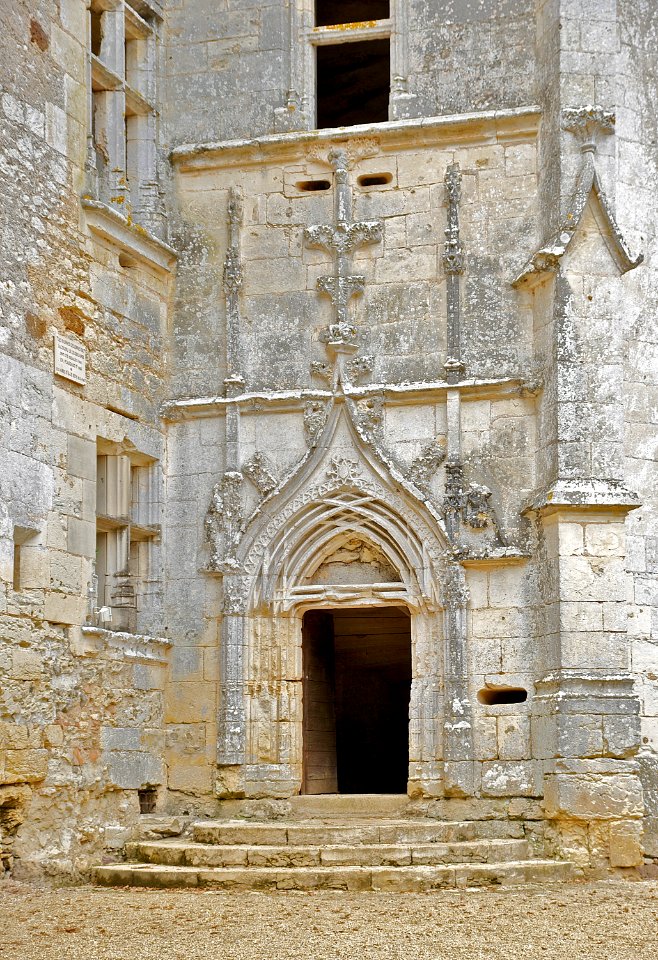 Entrée chateau de l'Herm Rouffignac