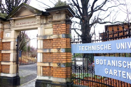 Entry - Botanischer Garten, Dresden, Germany - DSC08381