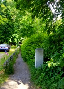 Entry to McClennen Park - Arlington, MA - 20200618 083928
