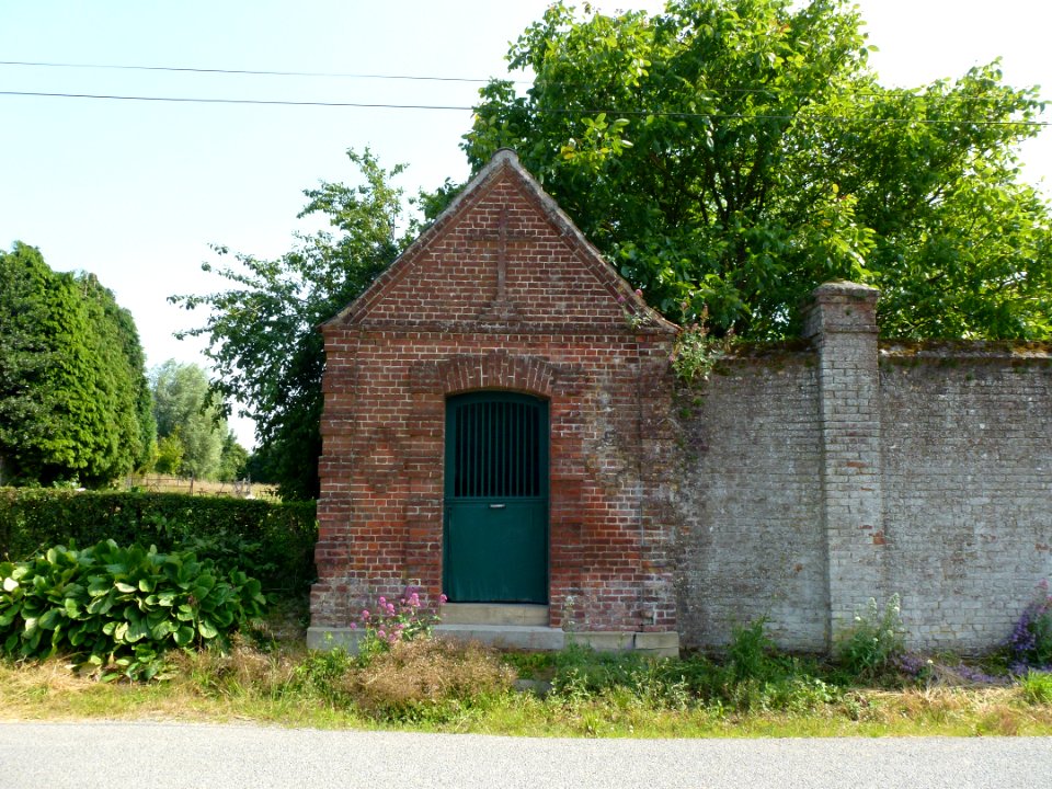 Enguinegatte (Pas-de-Calais, Fr) oratoire Vierge et Enfant