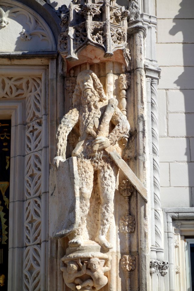Entry guardian, right - Casa Grande (Hearst Castle) - DSC06606