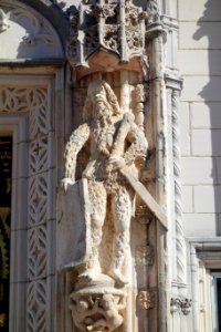 Entry guardian, right - Casa Grande (Hearst Castle) - DSC06606