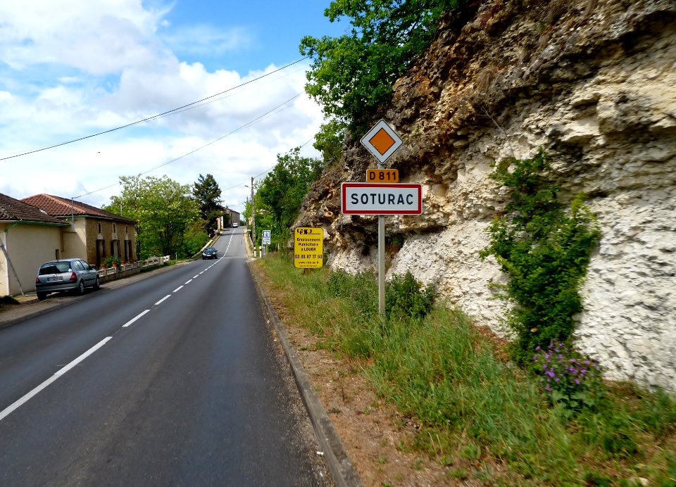 Entrée dans Soturac