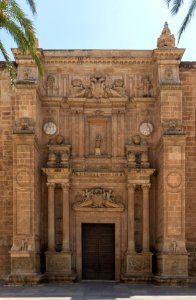 Entrée de la Cathédrale, Almeria, Espagne photo