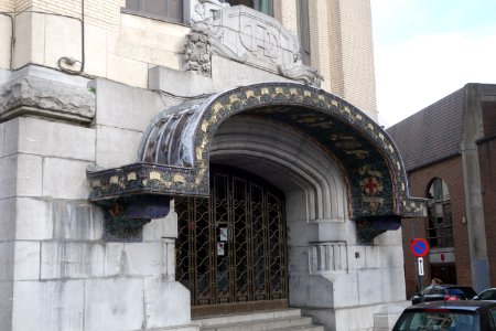 Entrance to Instituut Anneesens-Funck7