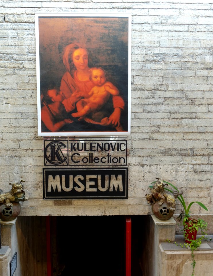Entrance to Kulenovic Collection - Karlskrona, Sweden - DSC08402
