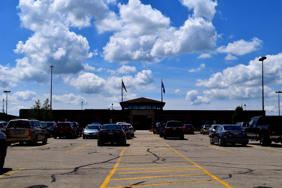 Entrance to Dodge Correctional Institution 01