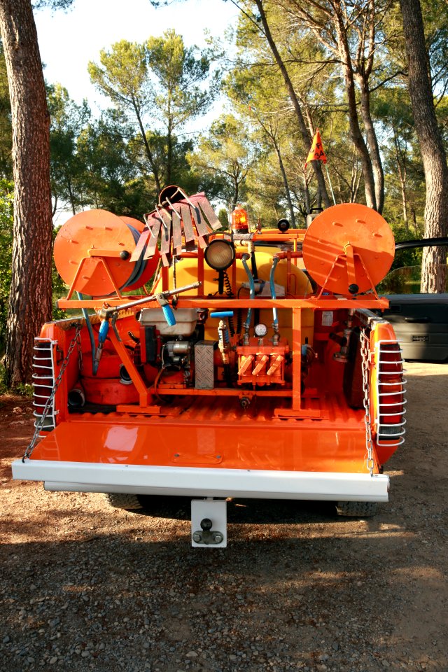 Equipements de lutte contre les départs de feux