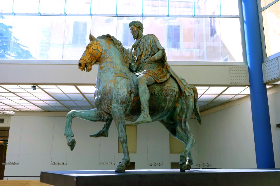 Equestrian statue of Marcus Aurelius - Musei Capitolini - Rome, Italy - DSC05879