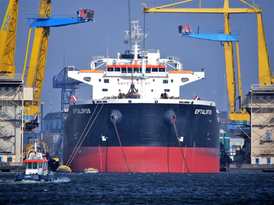 Eptalofos (ship, 2007) Mercuriushaven, Port of Amsterdam